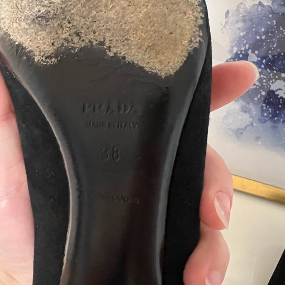 Prada shoes size 38 - Picture 6 of 8